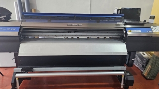 Plotter Roland XR640